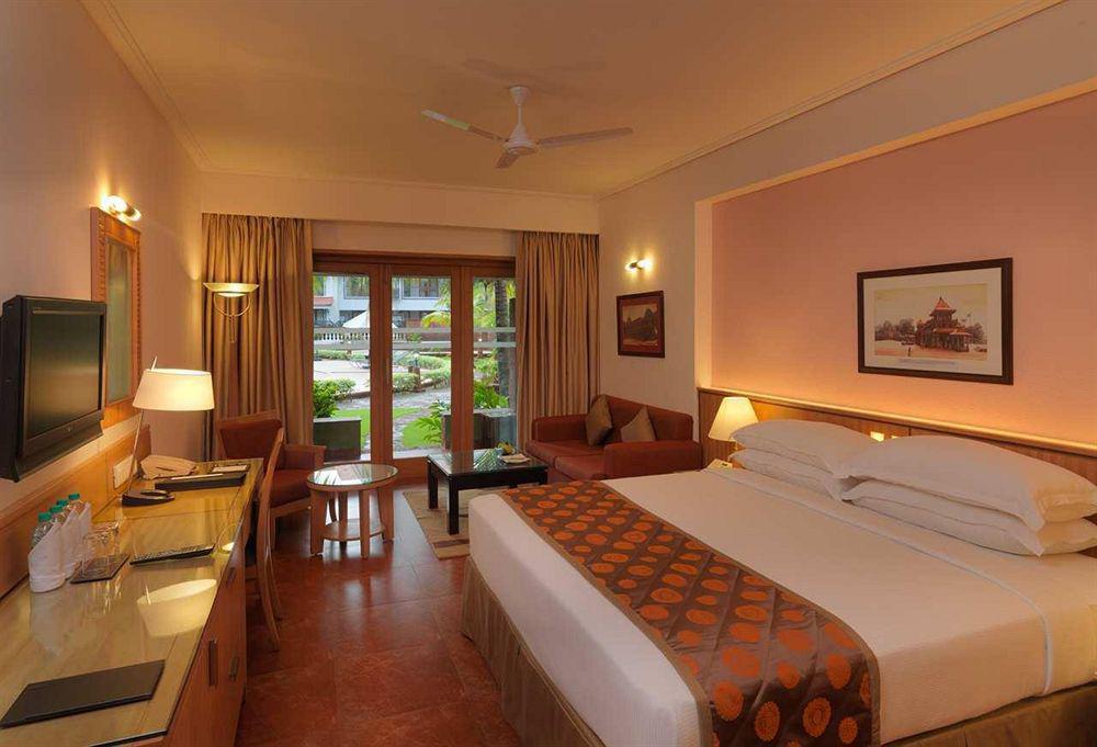 Doubletree By Hilton Hotel Goa - Arpora - Baga Ruang foto