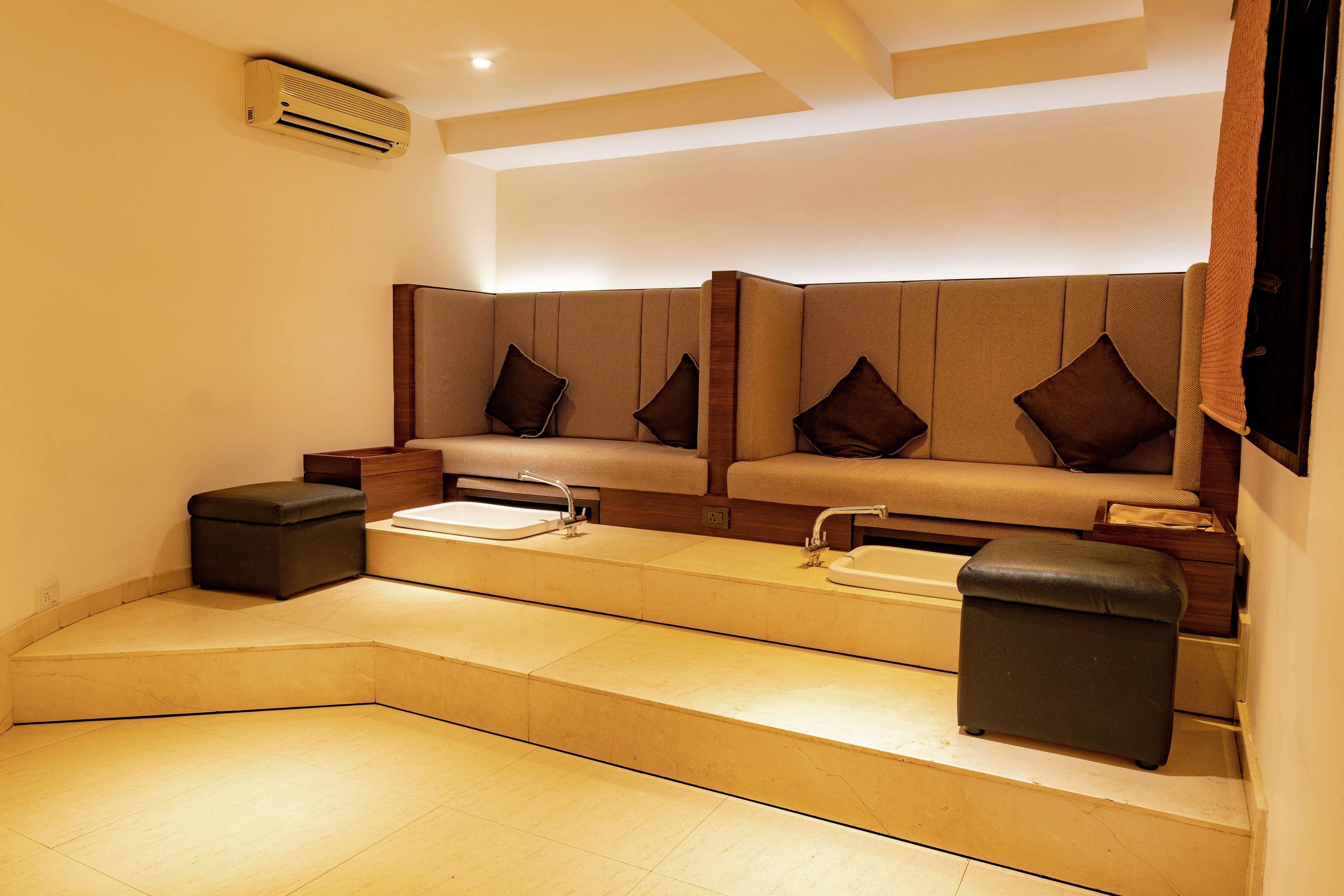 Doubletree By Hilton Hotel Goa - Arpora - Baga Bagian luar foto