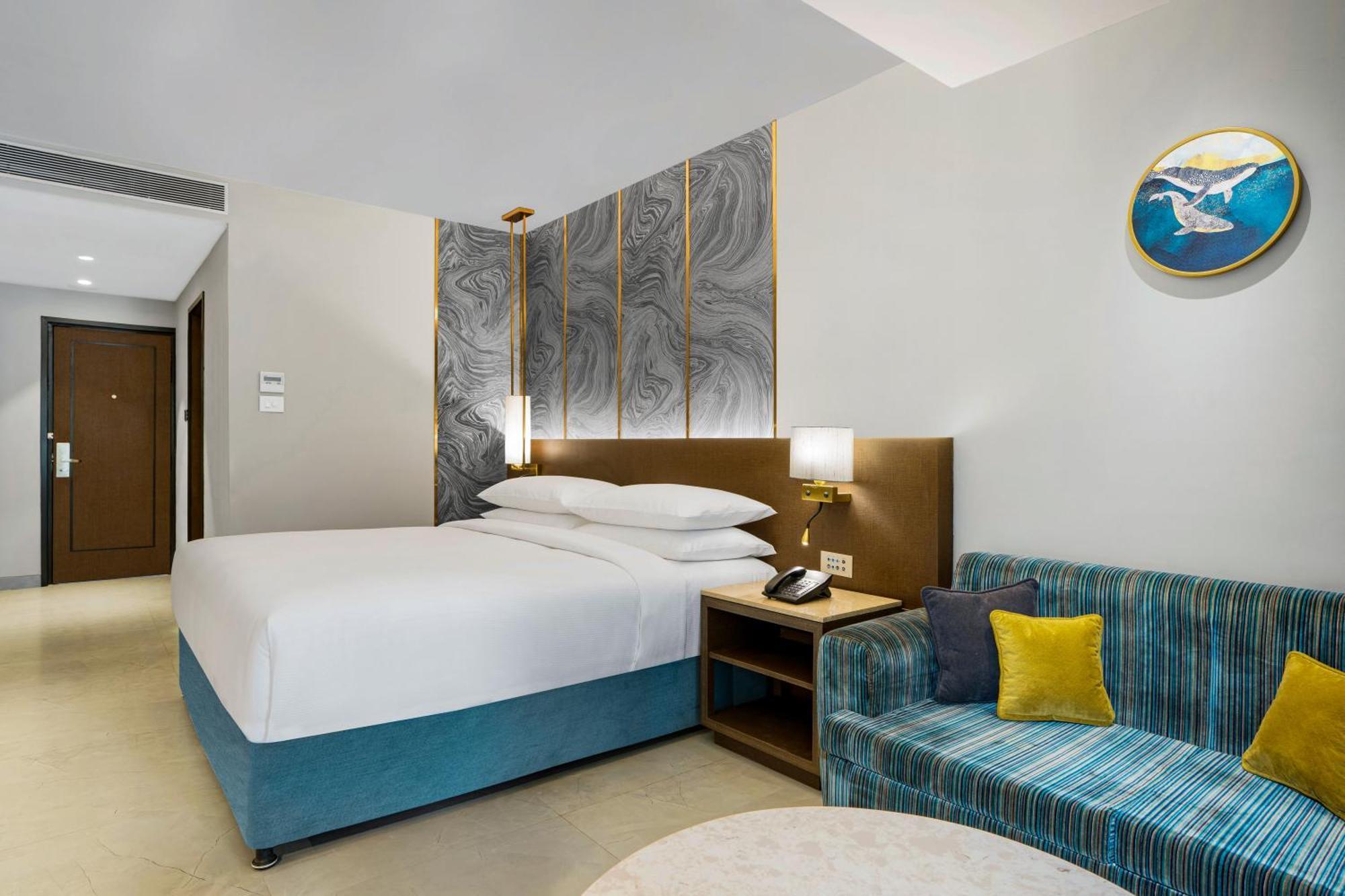 Doubletree By Hilton Hotel Goa - Arpora - Baga Bagian luar foto