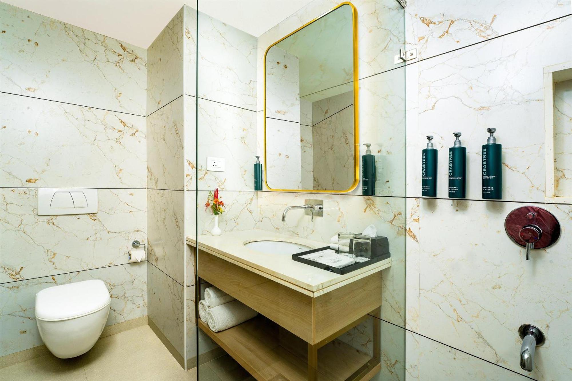 Doubletree By Hilton Hotel Goa - Arpora - Baga Bagian luar foto